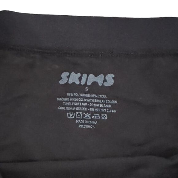 NWT SKIMS Barely There High Waisted Shaping Sculpt Thong In Onyx Black - Picture 6 of 7